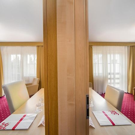 Hotel Piroska Bük Buitenkant foto