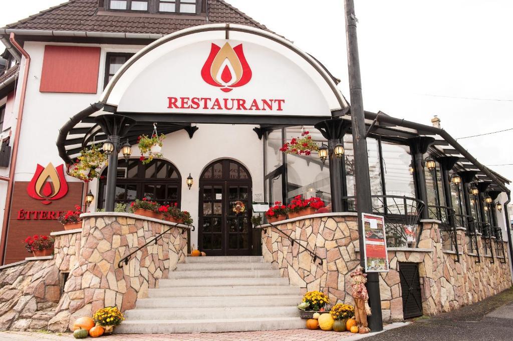 Hotel Piroska Bük Buitenkant foto